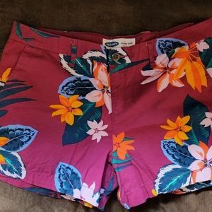 Old Navy Everyday shorts, size 12